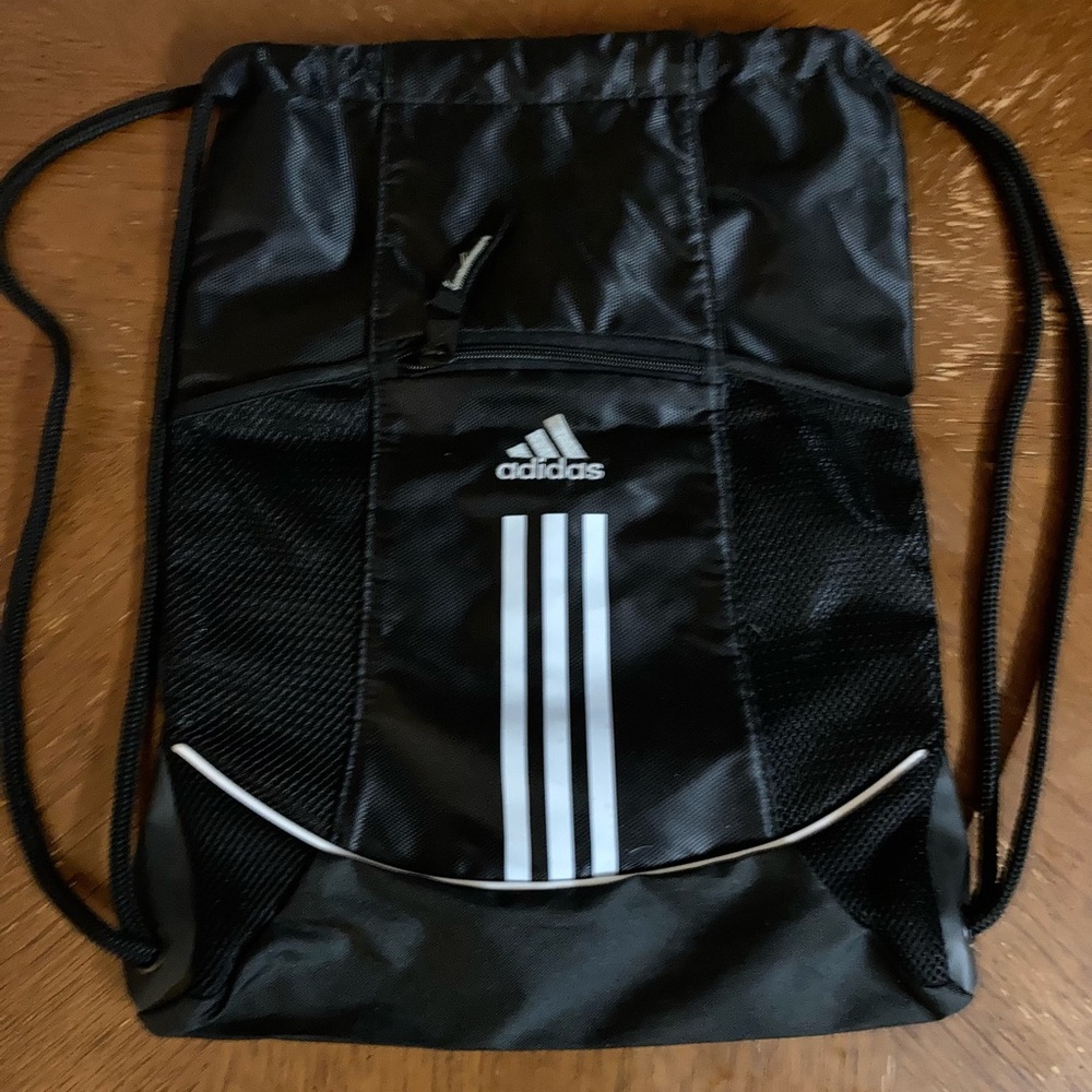 Adidas’s double strap bag